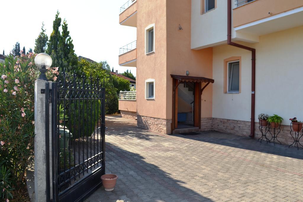Apartments Elizabet Dojran Exteriör bild